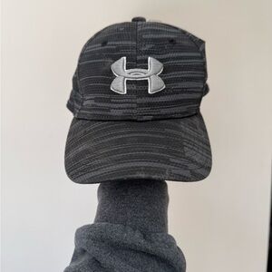 🧢 Under Armour Youth Boys Black and Gray Cap / Hat 🧢